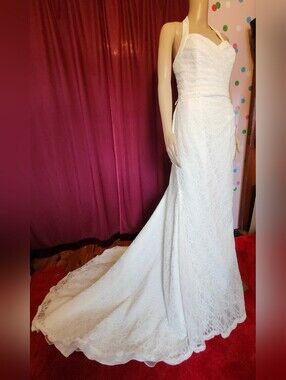 Ivory Lace Dress with Covered Buttons, Wedding Gown, Mermaid
